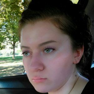 Meet your Posher, Pamela